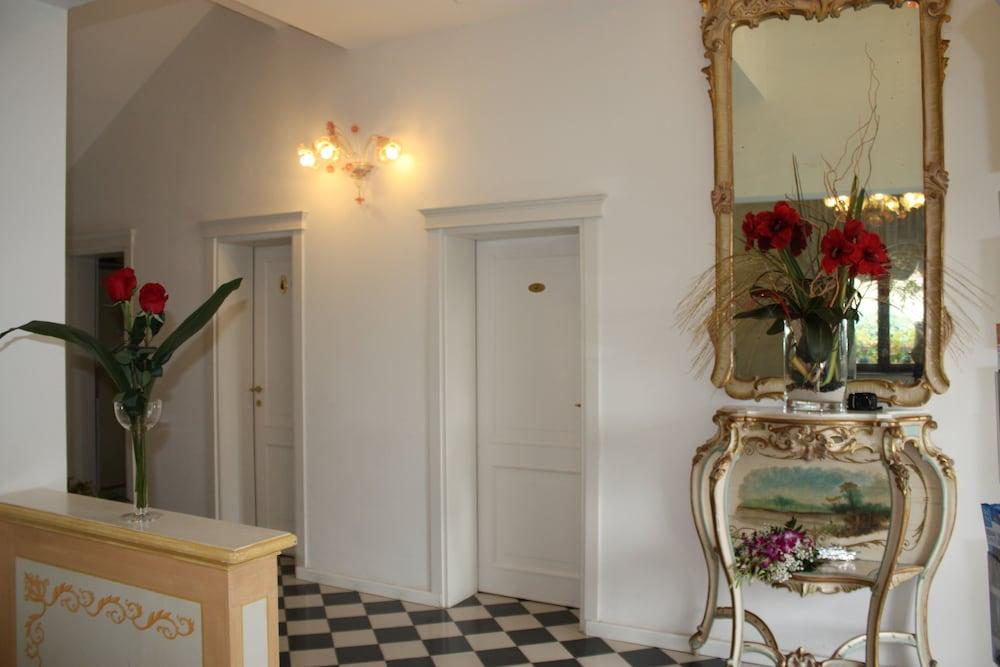 Villa Elda Boutique Hotel Сієна Екстер'єр фото