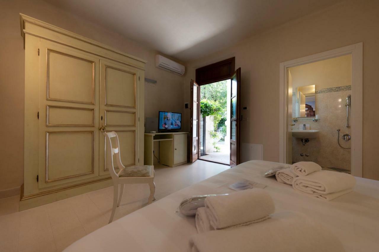 Villa Elda Boutique Hotel Сієна Екстер'єр фото