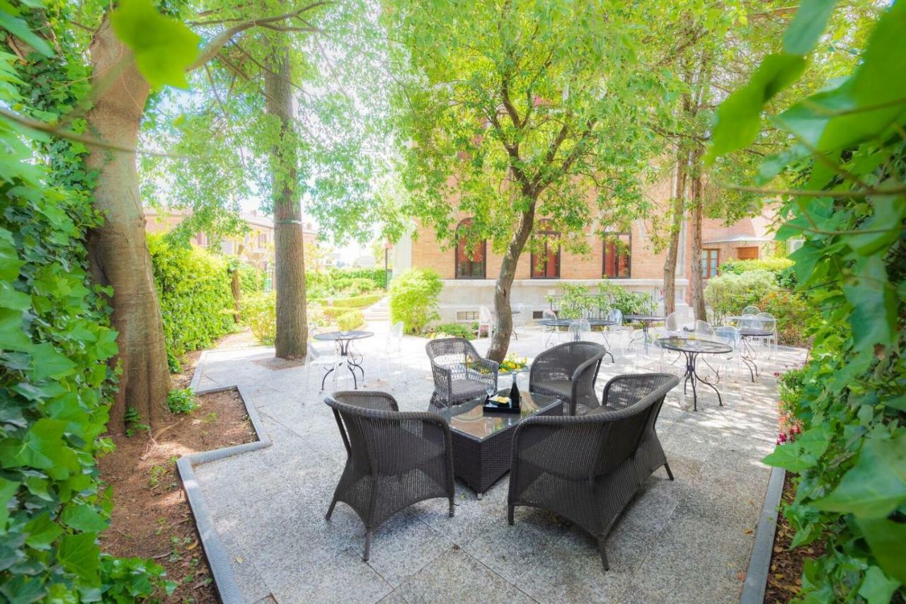 Villa Elda Boutique Hotel Сієна Екстер'єр фото