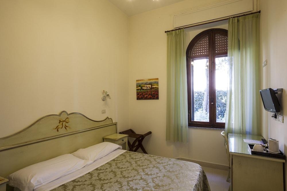 Villa Elda Boutique Hotel Сієна Екстер'єр фото